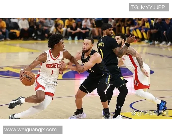 勇士与灰熊激战正酣NBA直播精彩瞬间回顾与分析