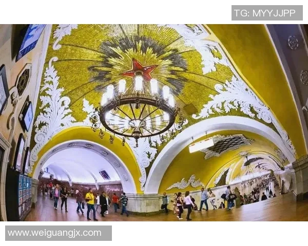 年轻人如何在罗马的历史与现代之间找到自我定位与生活灵感