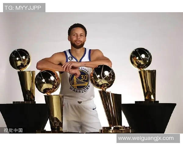 库里领衔勇士对决黄蜂精彩视频集锦回顾与分析