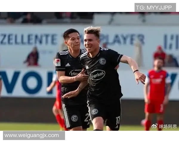 勒沃库森与柏林联合的精彩对决谁能在德甲赛场笑到最后 勒沃库森与柏林联合的精彩对决谁能在德甲赛场笑到最后